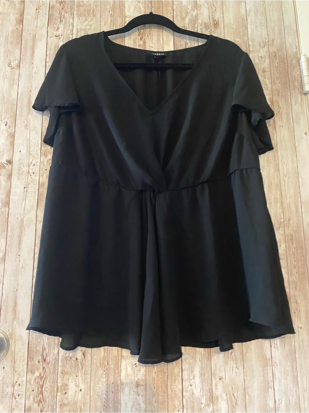 Torrid Size 1 Black V-Neck Flutter Sleeve Blouse cinch waist sheer